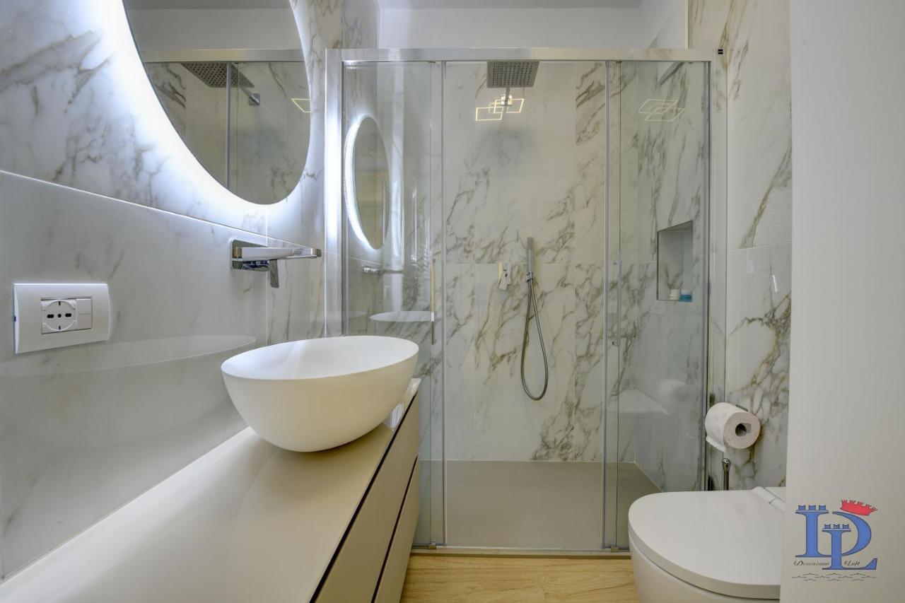 Desenzanoloft Official Partner Marriott Homes & Villas - Apa Dom Downtown Family Apartment Дезенцано-дель-Гарда Экстерьер фото